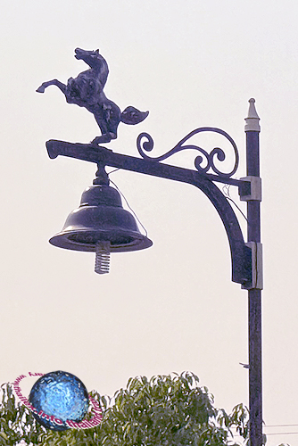 Rearing Horse Street Lantern, Tambon Lat Ya, Amphur Meuang, Kanchanaburi