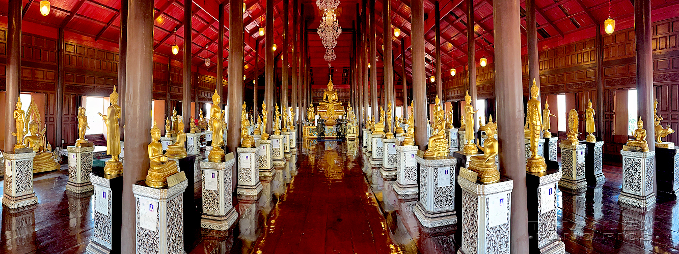 Museum of Eighty Buddha Postures, Bangkok, Thailand