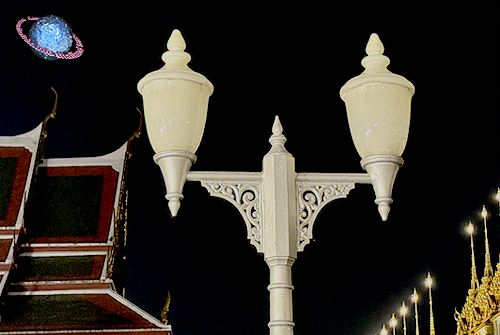 Benjarong Lidded Jars Street Lantern, Khwaeng Samran Rat, Khet Phra Nakhon, Bangkok