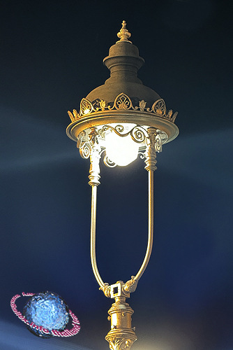 Chadah Crown Street Lantern, Khwaeng Dusit, Khet Dusit, Bangkok