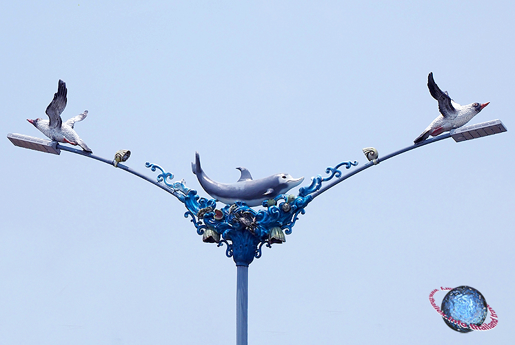 Bottlenose Dolphin and Black-headed Gulls Street Lantern, Tambon Ban Suan, Amphur Meuang, Chonburi