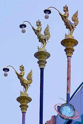 Kinnaburut Street Lantern, Tambon Bang Len, Amphur Bang Len, Nakhon Pathom