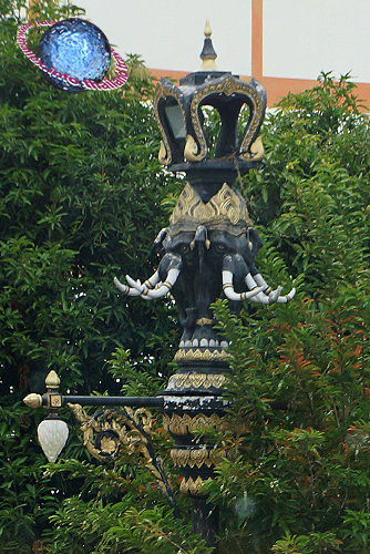 Tusked Elephant's Heads Street Lantern, Tambon Phai Ling, Amphur Meuang, Ayutthaya