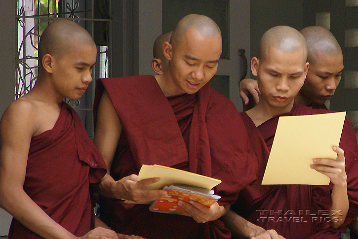 Dharma Students, Sagaing (Myanmar)